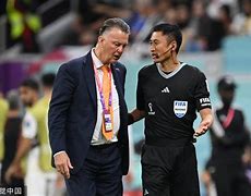 甘冈官方确认主帅加内尔因家事离开的简单介绍