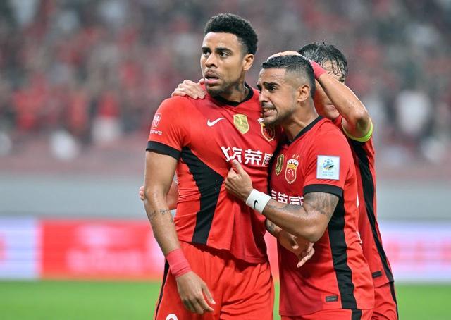 3-2！足协杯上海海港卫冕失败，没有中锋上海申花学阿森纳