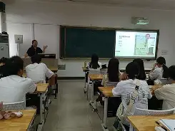 包含沃特福德职业生涯高潮！贝克兰展展披紧缀万人无畏的词条